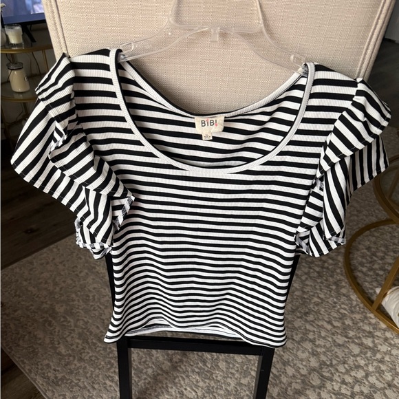 BiBi Black White Striped Ruffle Sleeve Top XL NWOT Stretch Knit - Picture 2 of 7